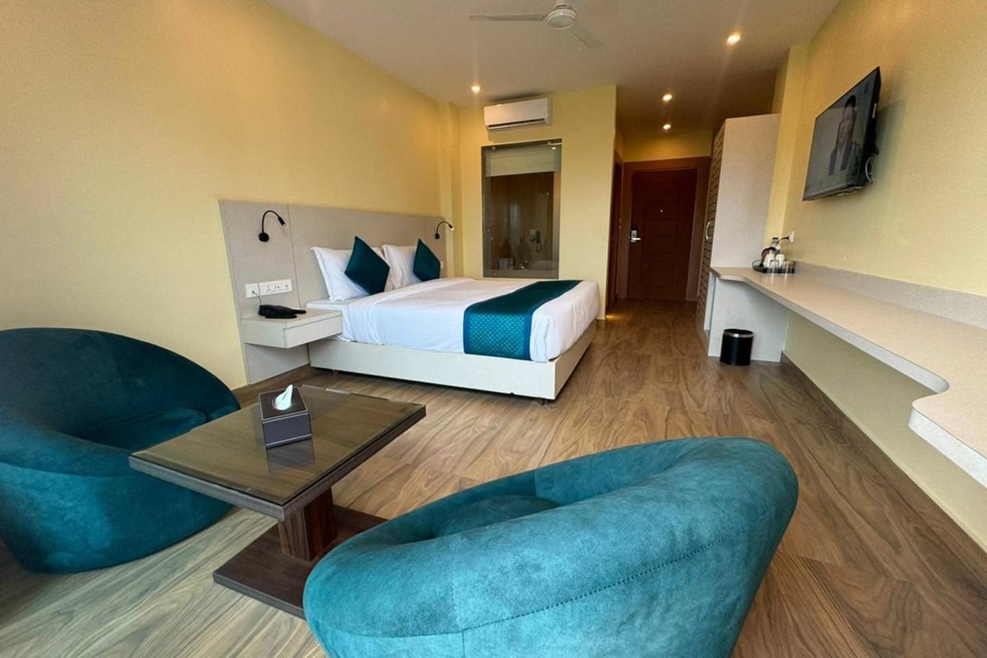 Suite Room