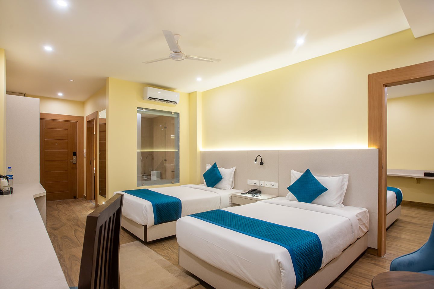 Interconnecting Room 